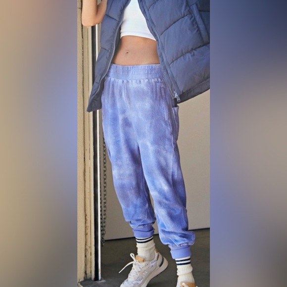 Free People Movement June Bug Jogger Medium - Picture 3 of 8